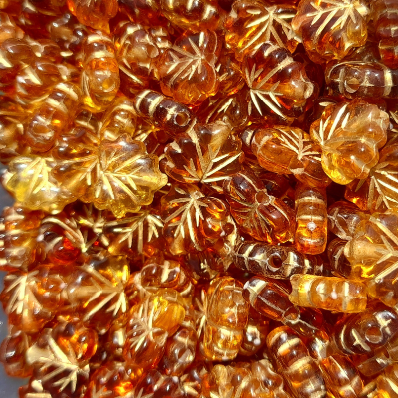 Fogliolina in acrilico 11x9mm ambra 1pz